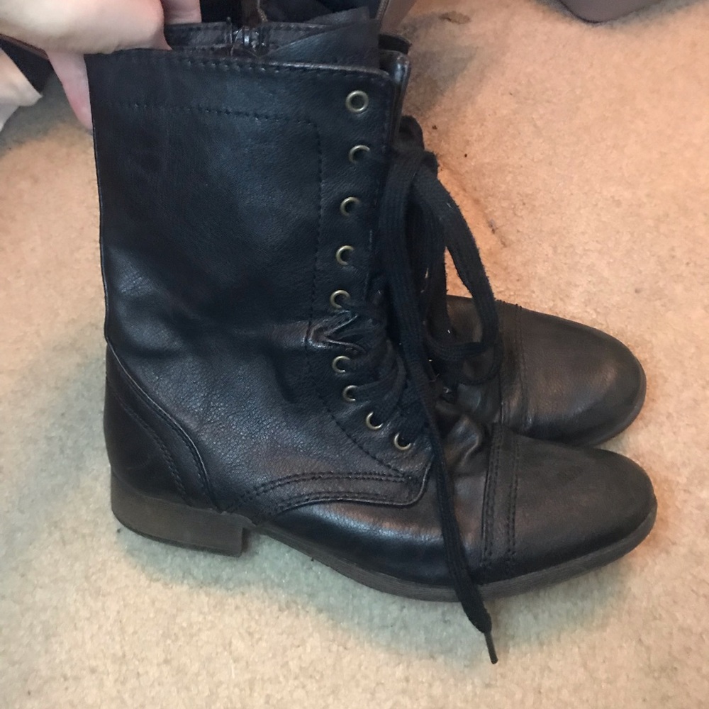 Women’s combat boots